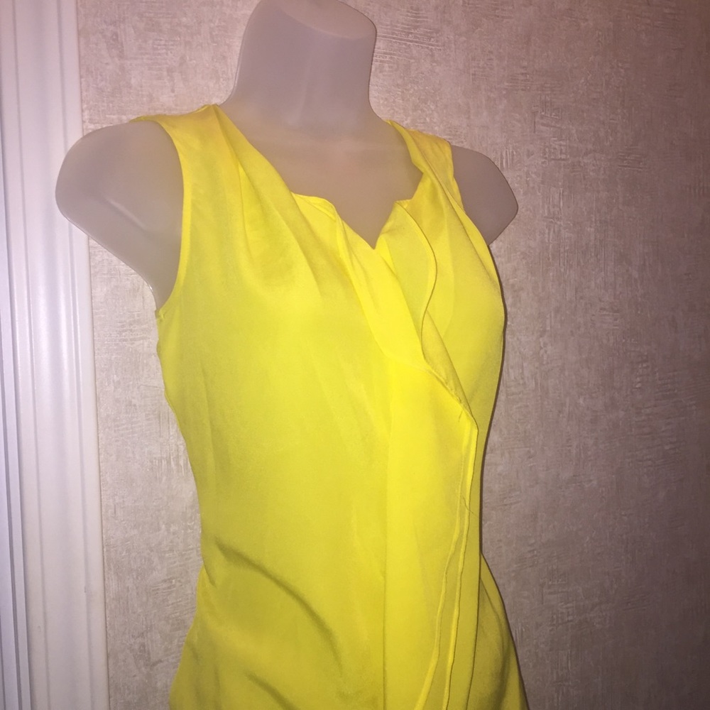 Yellow blouse - Picture 3 of 5